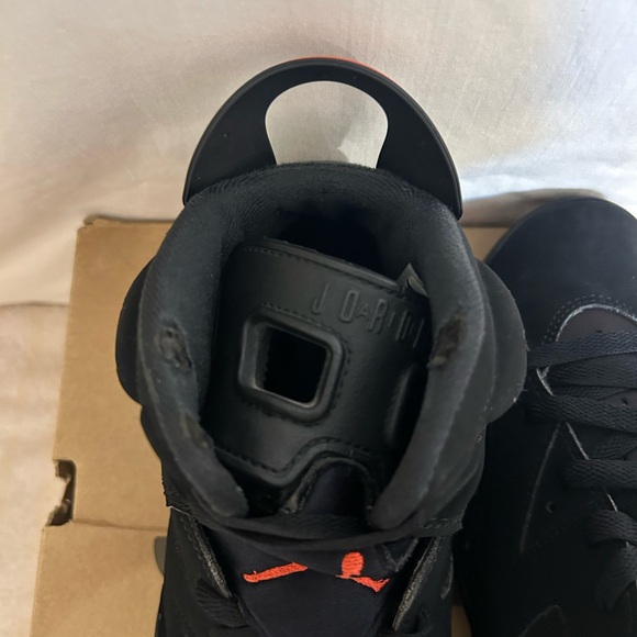Jordan 6 Retro Infrared size 9 384664-060 2019 PRE-OWNED - Picture 11 of 12